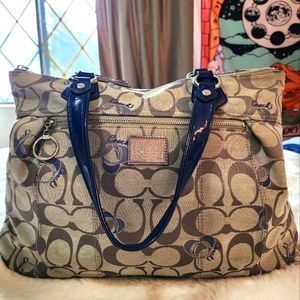 Coach Poppy Signature Hearts Glam Shoulder Bag